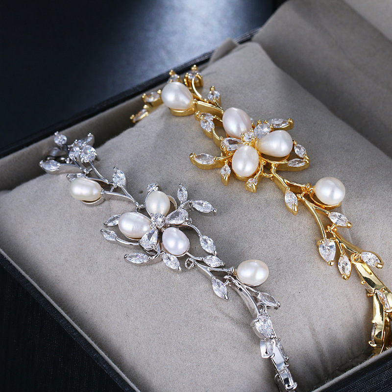 Cross-border European and American new high-end wedding bride bridesmaid jewelry banquet luxury accessories cross-border big brand bracelet manufacturer