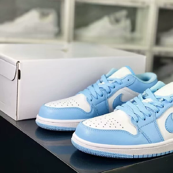 North Card Blue