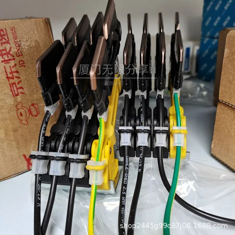 VM-CSHV13/40-200A接头 VAHLE 法勒VM-CSHV13/40-200A接头