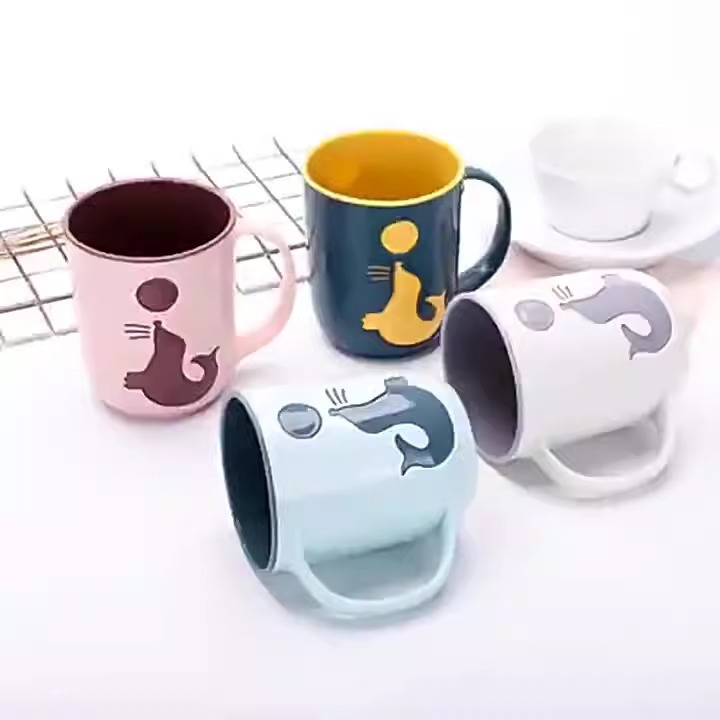 Luz y lujo simple león mar enjuague taza de dibujos animados creativos para el hogar taza de lavado taza de cepillo de dientes de alto valor familiar taza de agua de viaje