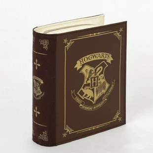 Косметичка-органайзер в виде книги большая для путешествий