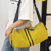 上新跨境大容量PU拼条枕头包波士顿休闲包青年休闲运动风大包包