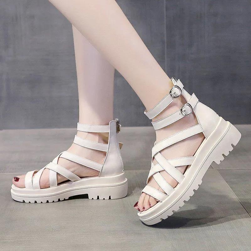 Fashionable non-slip beach sandals for students for leisure flat