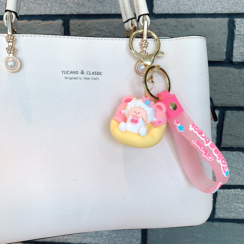 Sofá pequeño animal llavero Panda muñeca colgante bolsa de coche colgante pequeño regalo llavero oveja Silicona