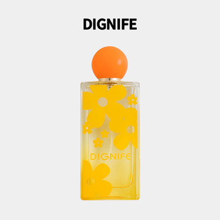 ֱ���������С�r��Ůʿ��ˮ���µ��ų־�����С��ƽ�r���50ml