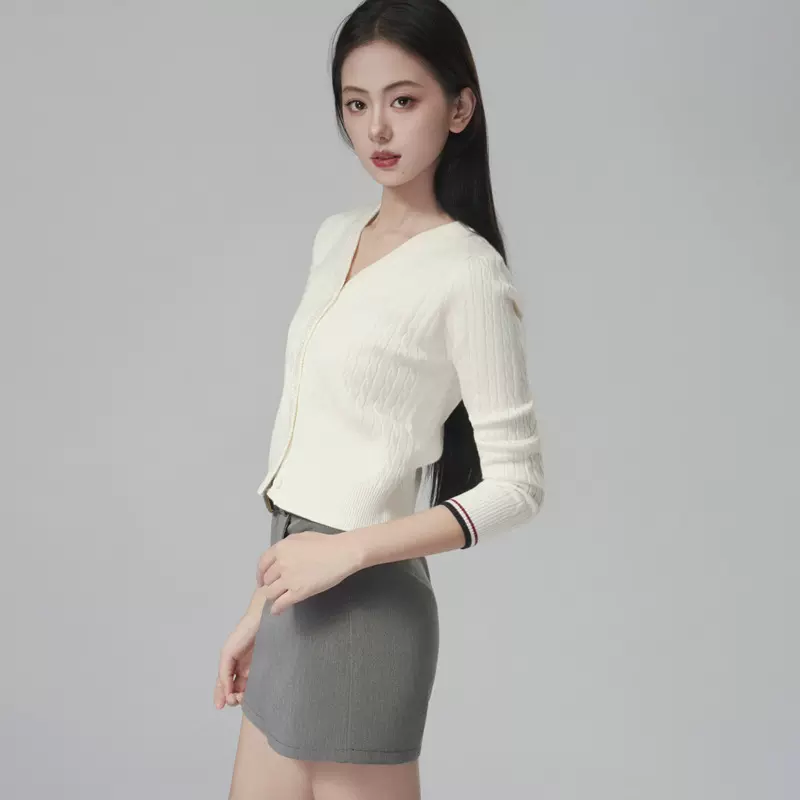 V领麻花肌理感针织开衫女2025早秋新款内搭外穿长袖修身毛衣外套