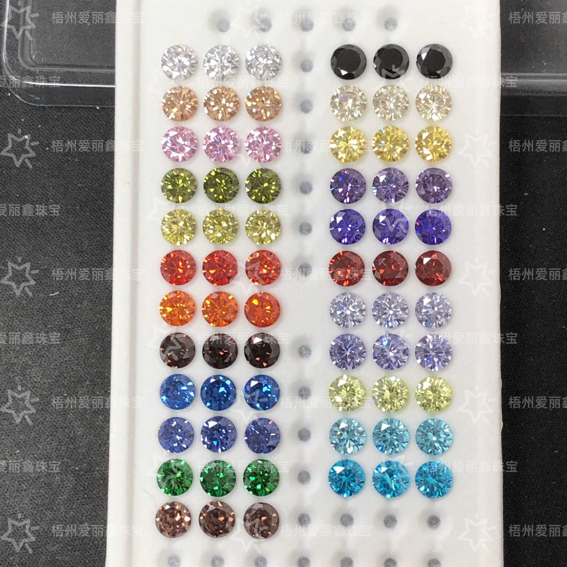 Высокоэкономичные материалы для студенческой вечеринки Wuzhou высококачественные 6 мм взрывные бриллианты