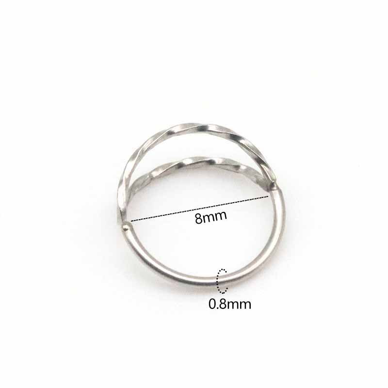Nospiercing i rostfritt stål i twist-stil_voghion.com