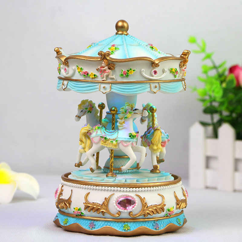 工場直販 回転木馬オルゴール 天空の城ラピュタ プリンセス 子供の誕生日プレゼント クリスマスオルゴール 跨境|undefined
