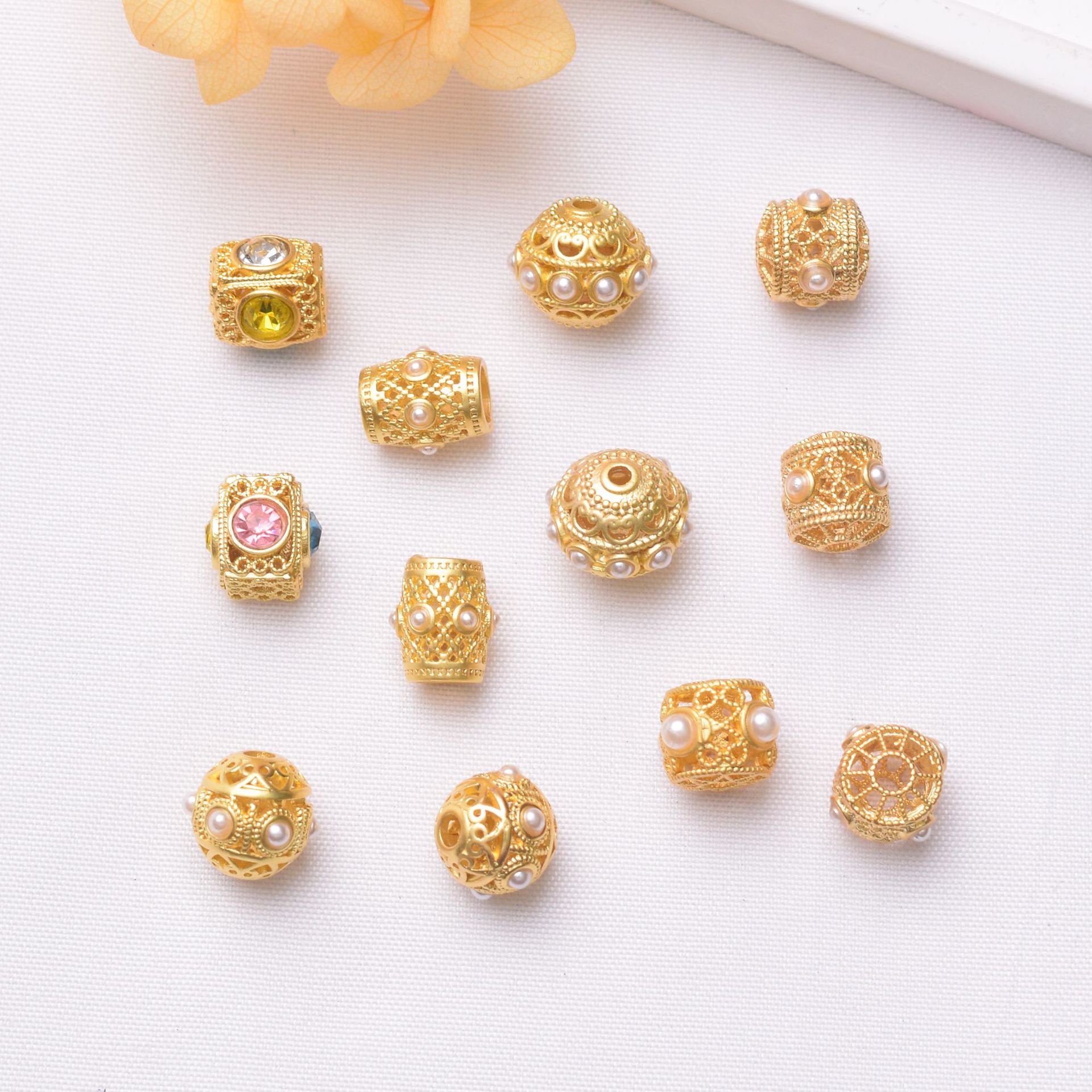 Stone inlay pearl