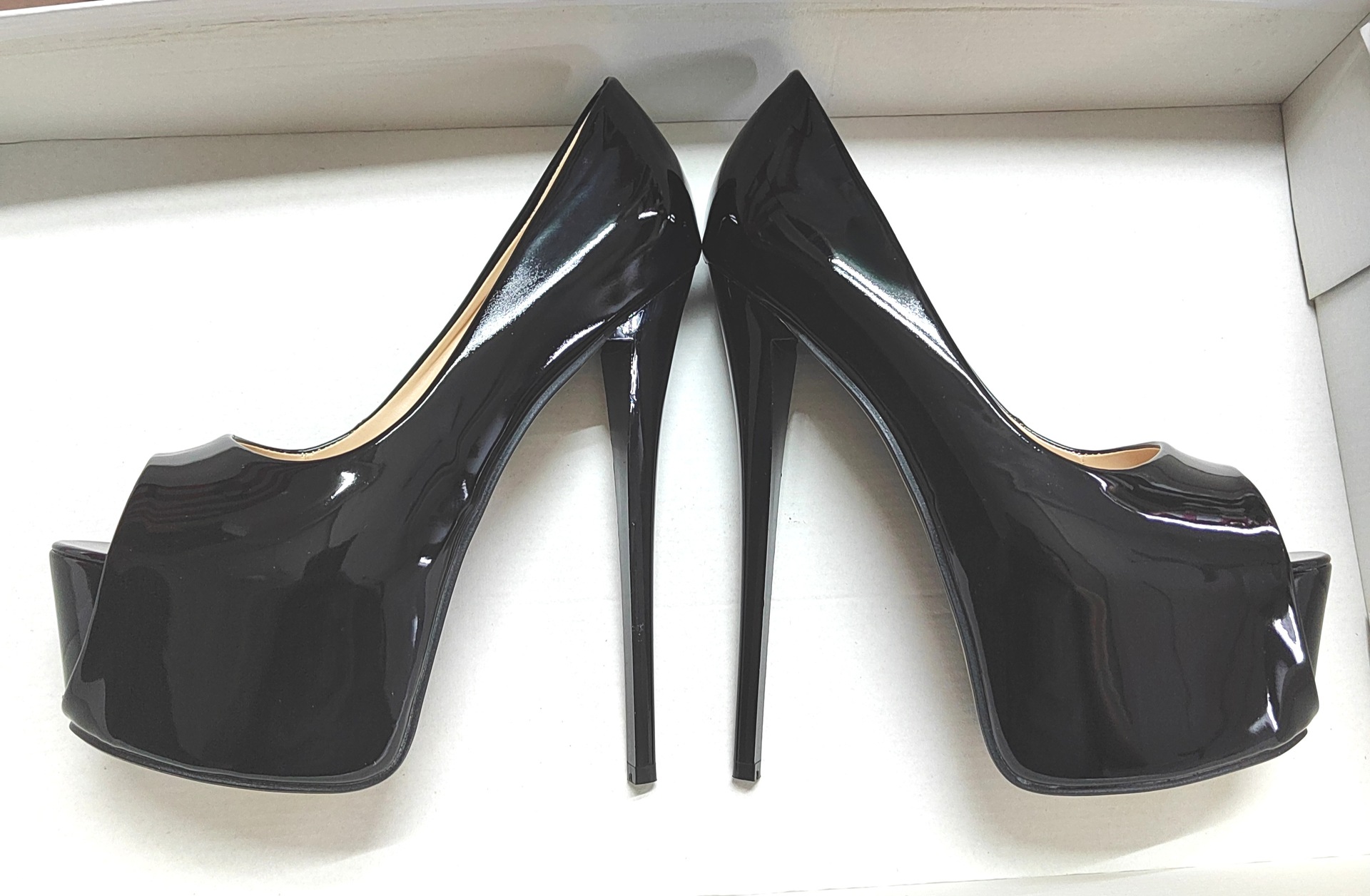 Giày cao gót nữ mũi nhọn gót 19 cm phong cách gợi cảm — Màu đen chi tiết 8