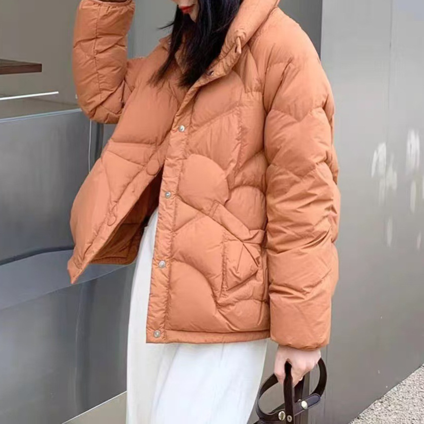 24 invierno Puyuan 2024 invierno nuevo temperamento de cuello vertical chaqueta de plumón ligera mujer corta ancha