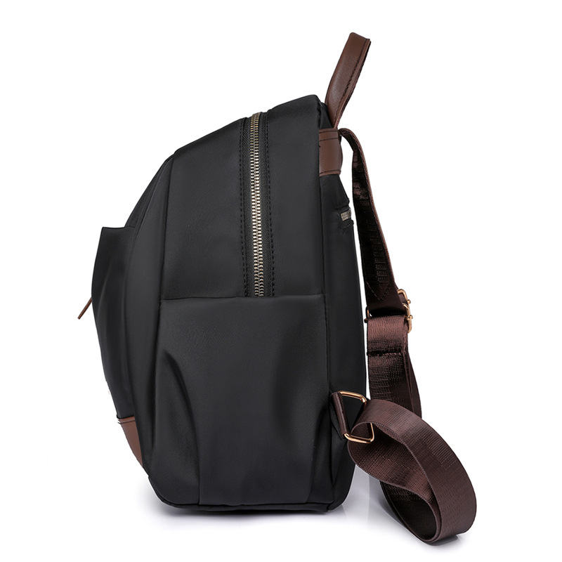 Bolsos para mujer 2023 nueva mochila casual para mujer de nailon moda salvaje al aire libre viaje pequeño mochila marea