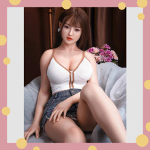 ���ó�����������Z��ȫ�w��һ�����Ӻ�댍�w���ۯB������Ʒ