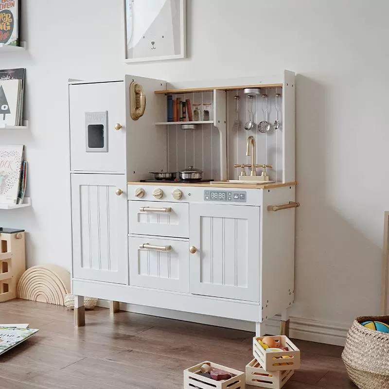 Деревянная игровая кухня с холодильником и подсветкой