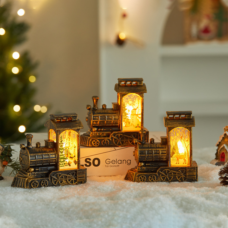 Luce notturna a forma di treno di Natale: lanterna a LED festiva attivata dall'acqua con disegni di Babbo Natale, renne e pupazzo di neve (dettagli con pennello dorato)_voghion.com