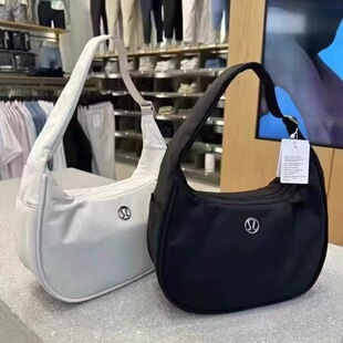 ¶lu����ƷShoulder Bag 4L�μ��Ҹ�°���ɫ��Ӱ�ţ�ǰ�