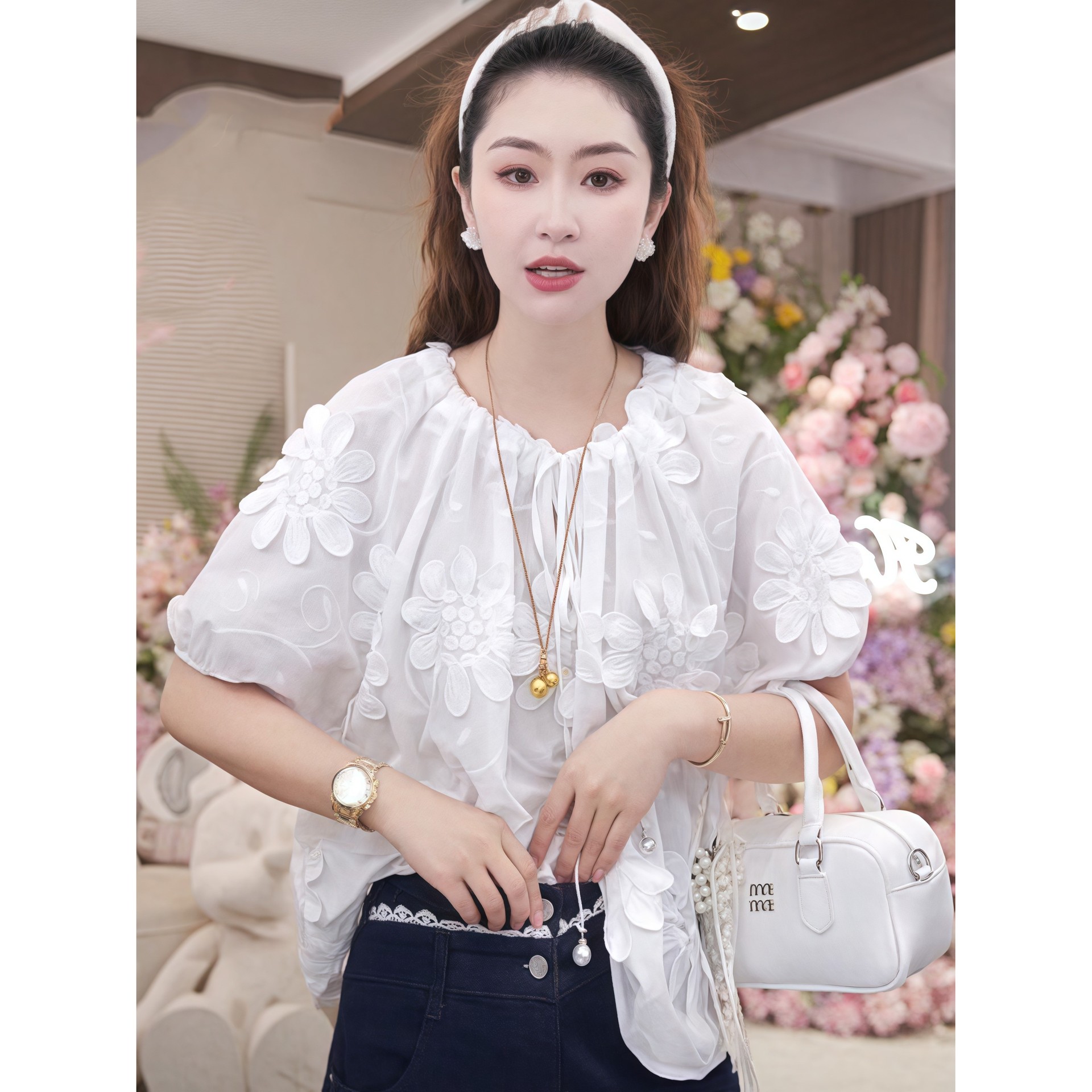 White three dimensional summer fashionable design shirt with a round…