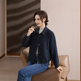 羽绒服;连衣裙;时尚休闲套装
