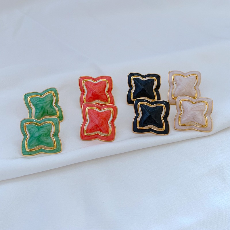 Fashionable enamel
