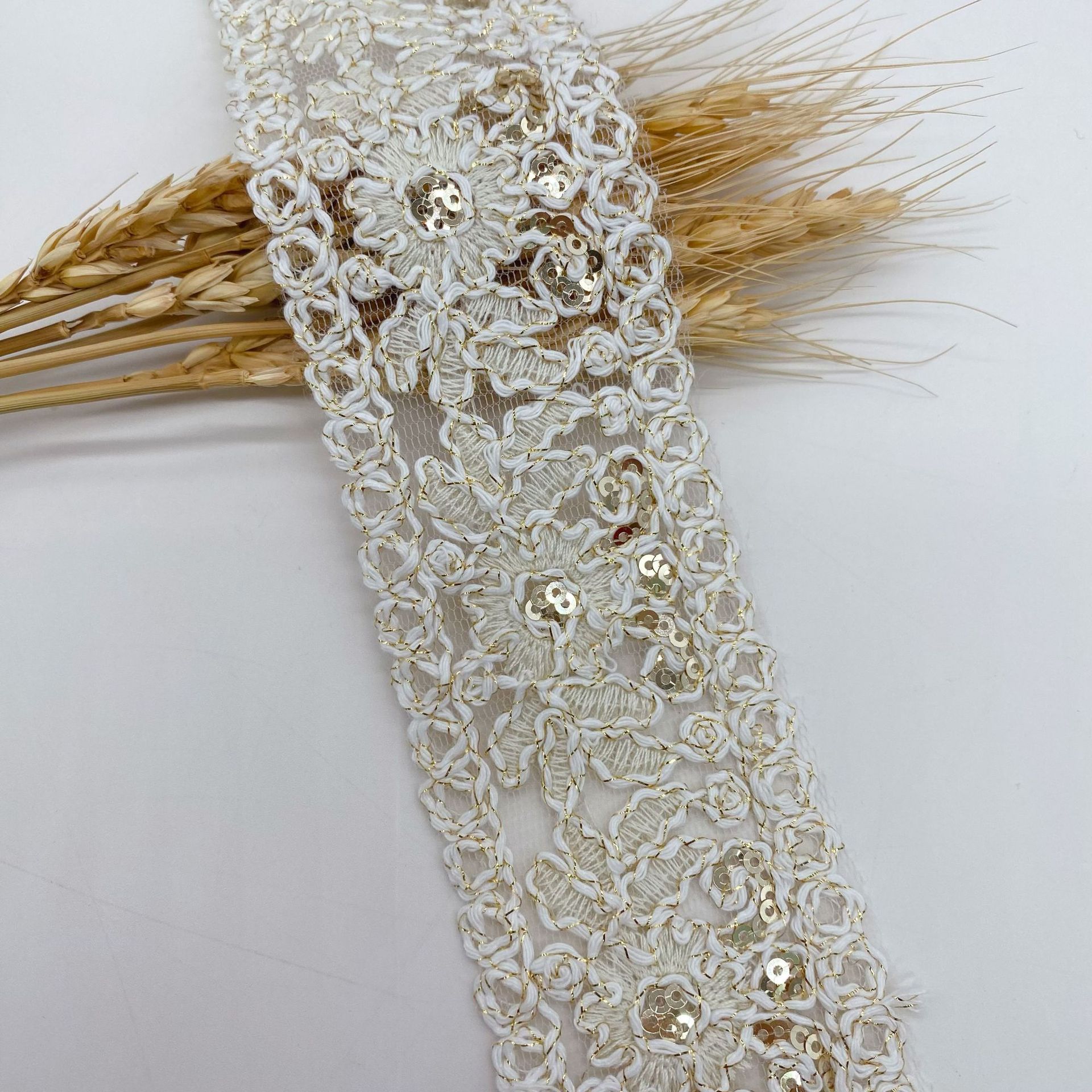 Accesorios de encaje de bordado étnico retro, malla, lentejuelas, bordado, ropa de bricolaje hecha a mano, accesorios de escote, código de barras de cinta