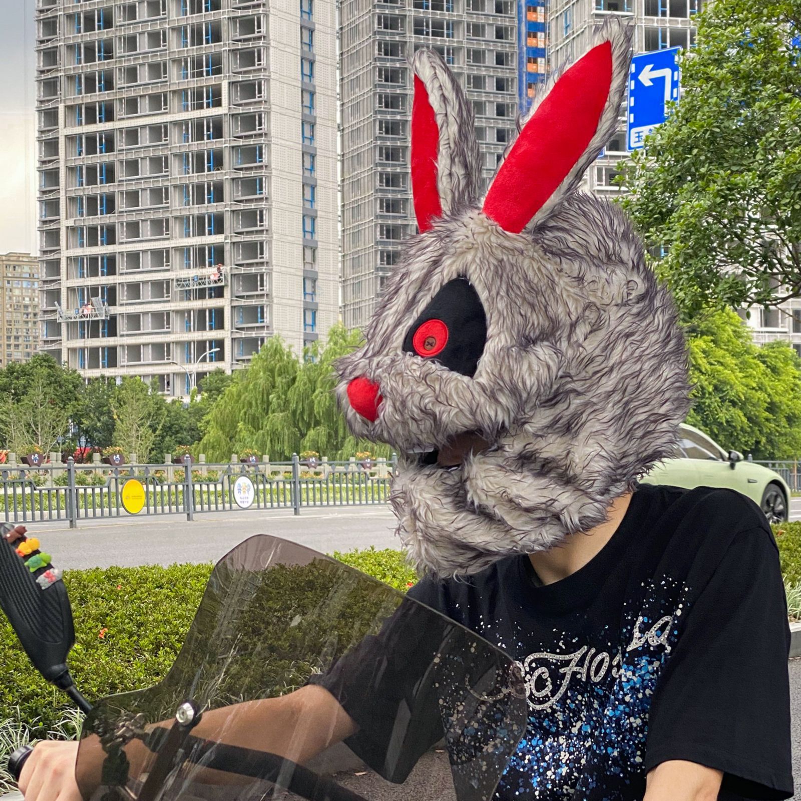 Helmet Protective Hood for Men and Women Motorcycle Full-Face Helmet Cartoon Plush Animal Cute Hood Rabbit Mask Animal