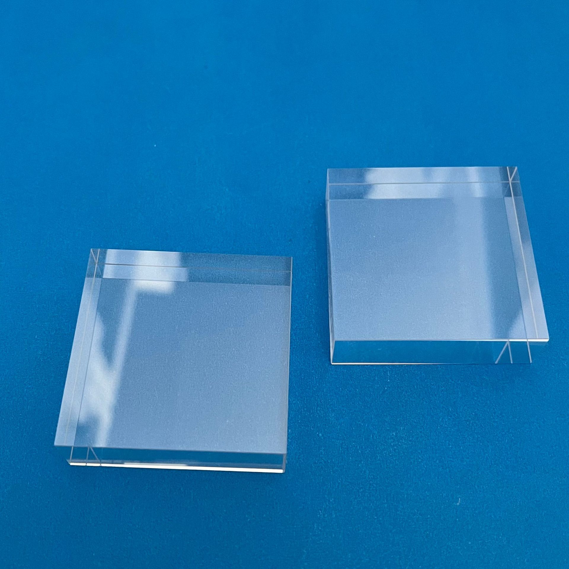 信田科技蓝宝石晶体50*50*15