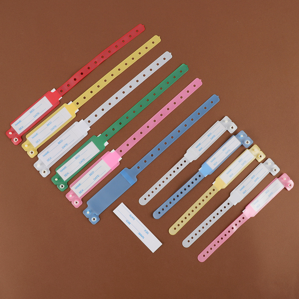 Factory-customized hospital disposable PVC ID cards with direct-insertion slots, suitable for adults and newborns, and featuring a plastic label that can be handwritten on