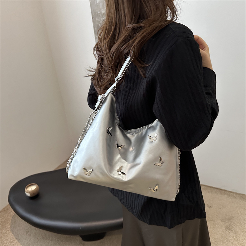 [Bolso de doble propósito de hombro único] bolso de gran capacidad de mariposa blanca perlada 2024 nueva moda flexible y suave