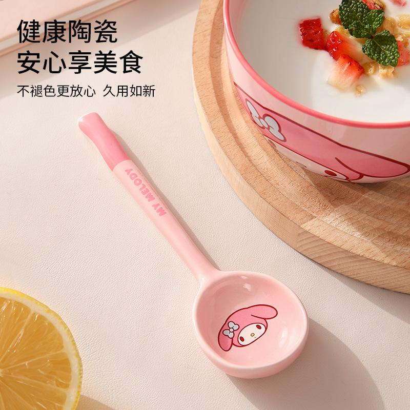 Cuchara de cerámica estilo japonés Sanrio para sopa y comida, linda y estéticamente agradable, especialmente diseñada para niños, hermosa cuchara pequeña, producto original M.