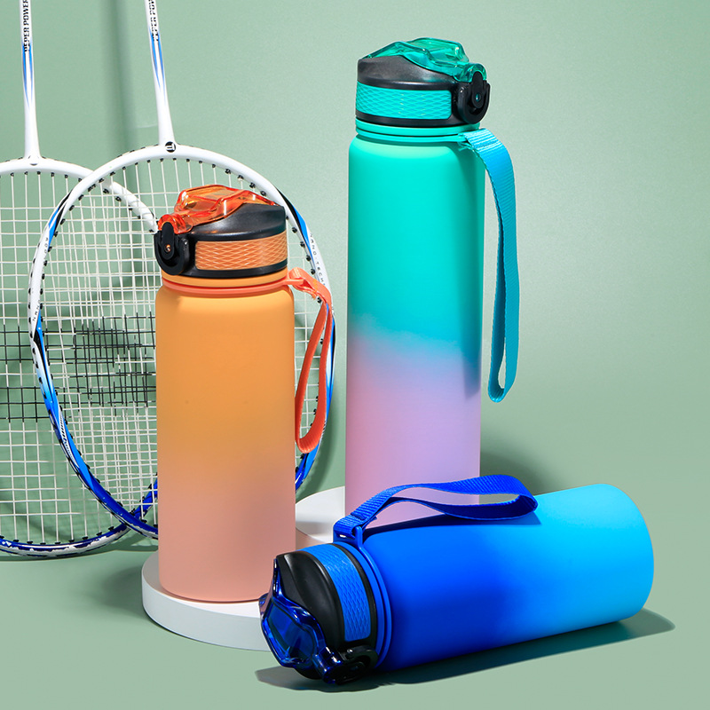 Nueva botella de agua deportiva de acero inoxidable con gradiente de gran capacidad personalizable hecha a mano, taza termo con tapa emergente portátil, venta al por mayor