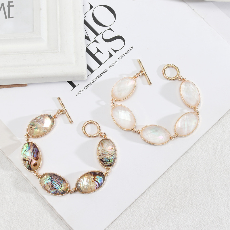 Trendy design European and American style jewelry abalone shell white shell faceted resin texture exquisite girl bracelet Trendy design European and American style jewelry abalone shell white shell faceted resin texture exquisite girl bracelet