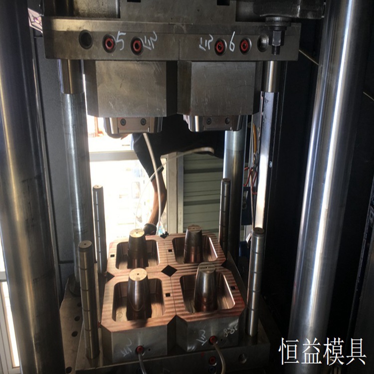 拐杖配件塑料模具黄岩模具吹塑模具宝宝椅车TPE橡塑硅胶橡胶模具