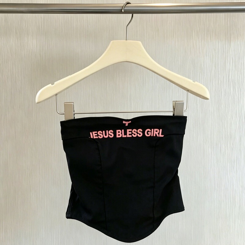 Spicy girl, pure desire, unique fashion, sleeveless American-style tube top, trendy outerwear, women's short crop top, summer style Spicy girl, pure desire, unique fashion, sleeveless American-style tube top, trendy outerwear, women's short crop top, summer style