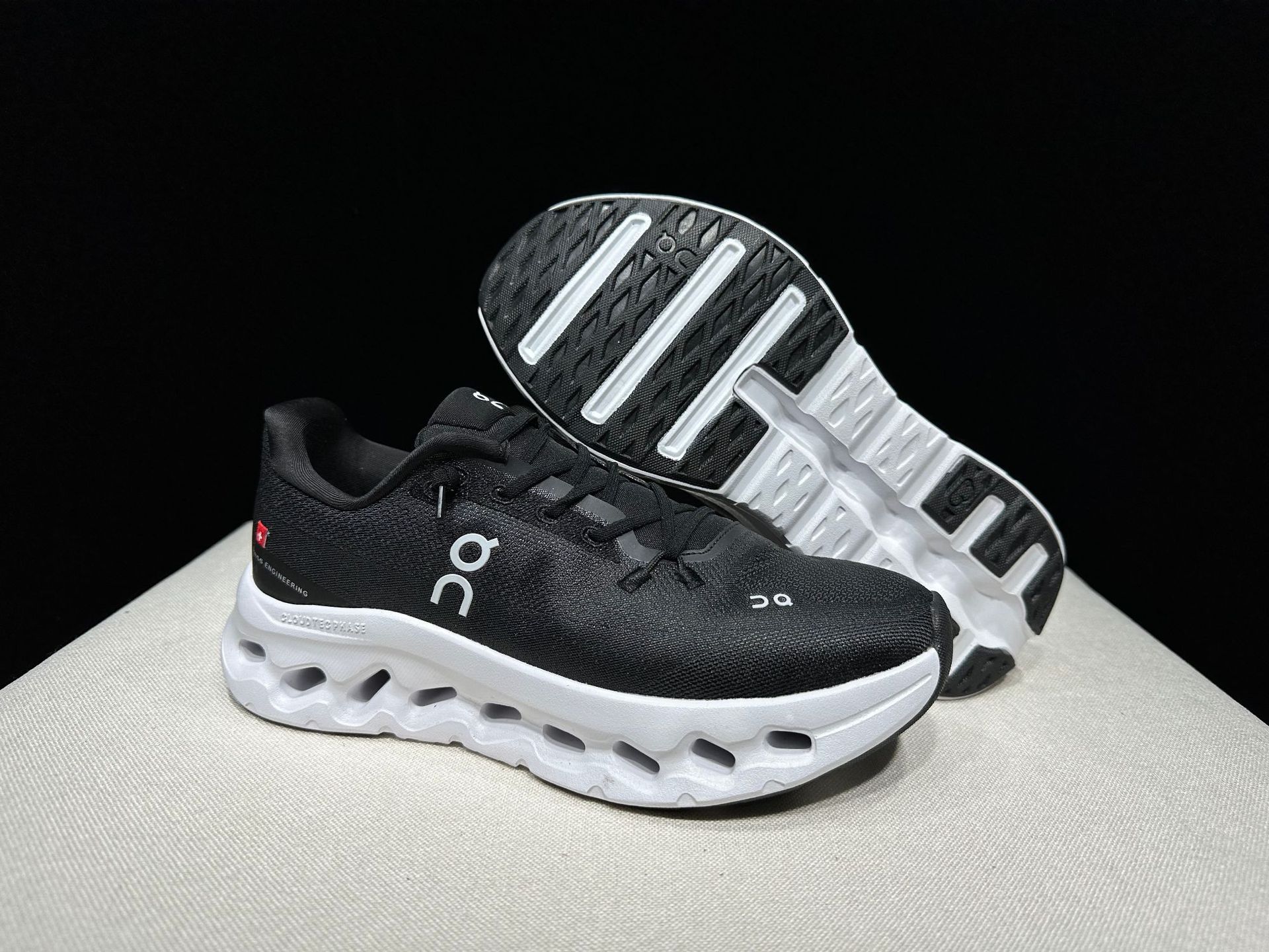 Cross-border On On Run Cloudtilt amortiguado ligero running casual zapatos deportivos para parejas