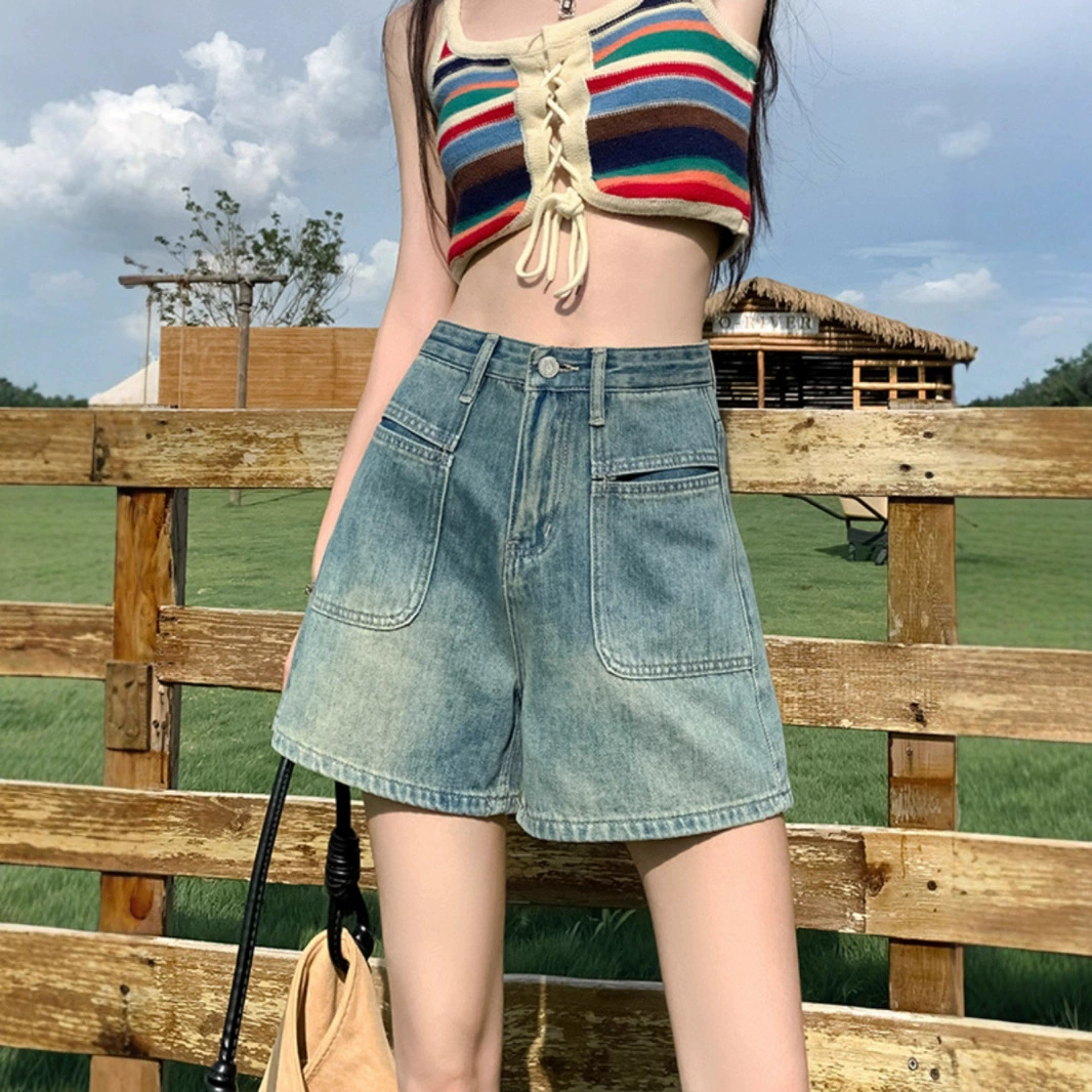 Летние 2025 новые дизайнерские нишевые ретро широкие шорты-клеш с высокой талией, тонкие джинсовые шорты для женщин, свободные