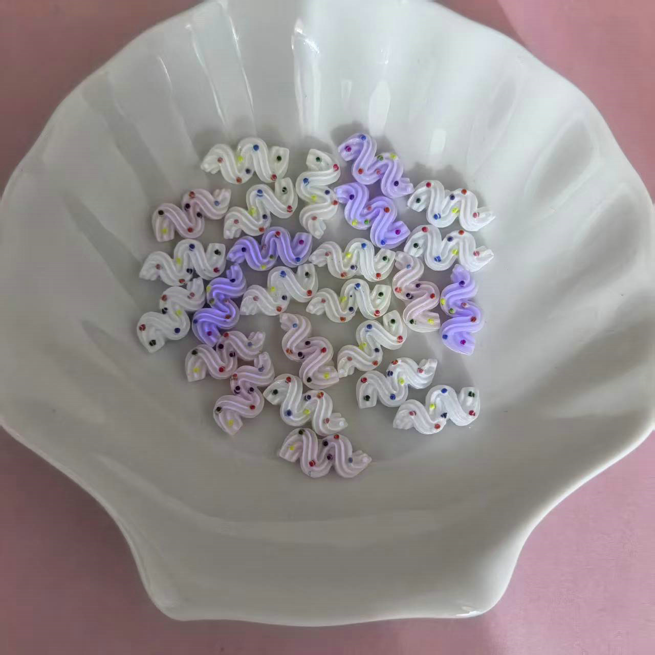 面条树脂美甲饰品批发_15.jpg