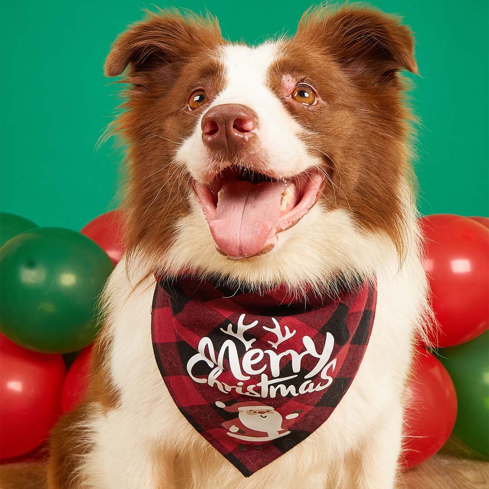 Fabricante en stock transfronterizo nuevo algodón a cuadros mascota triángulo toalla perro saliva toalla Navidad mascota saliva toalla