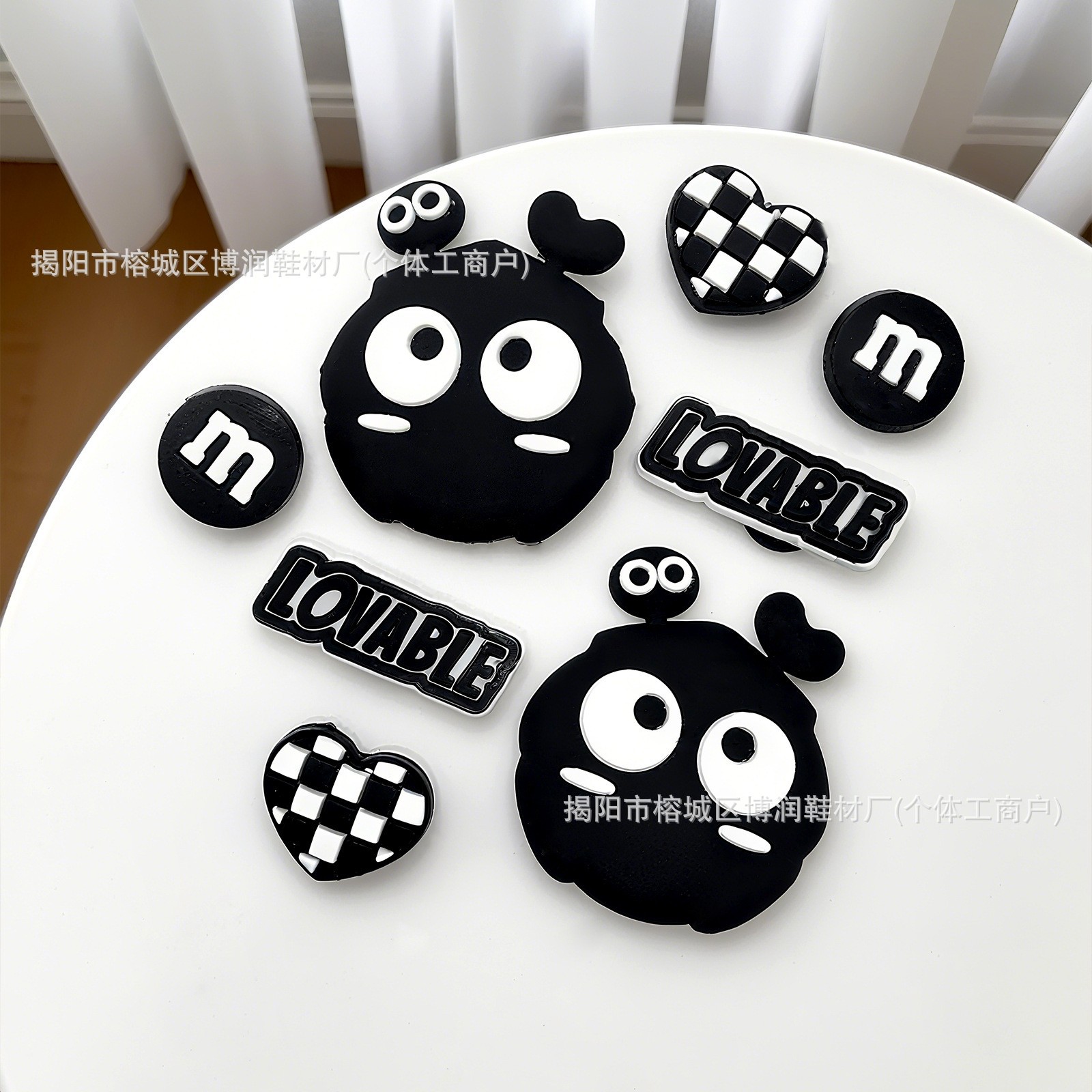 사랑탄 연탄 (단추 부착형, 바로 사용 가능)