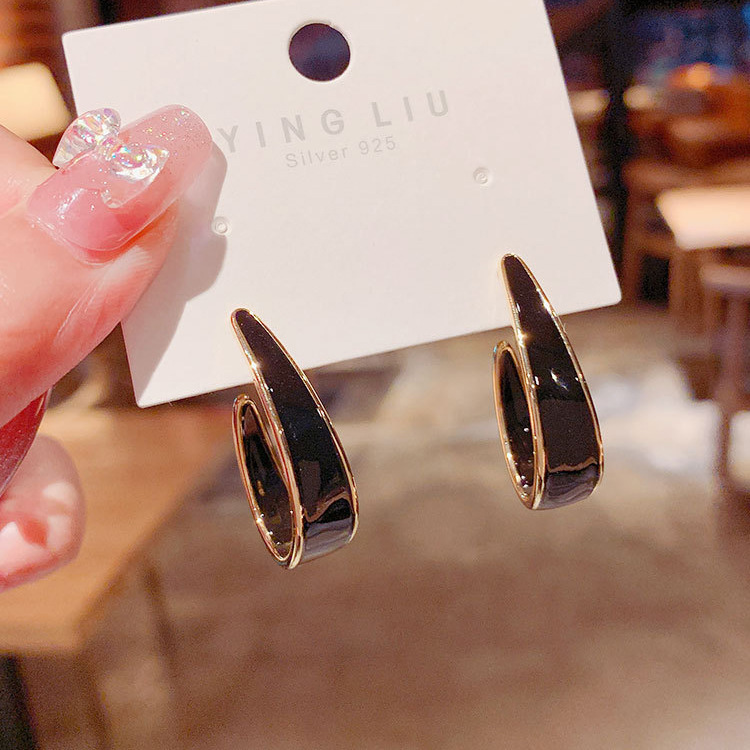 new drip glaze black white U-shaped earrings