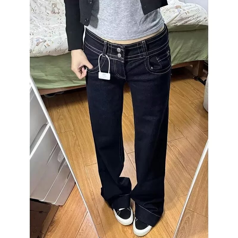 American retro style low-waisted flared jeans for women, spring and autumn high street design, slim fit and flattering bell-bottom pants American retro style low-waisted flared jeans for women, spring and autumn high street design, slim fit and flattering bell-bottom pants