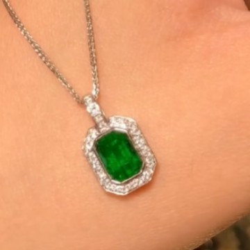 Emerald pendant, jewelry, wedding accessories, high-end gift, jewelry and accessories, Y1839