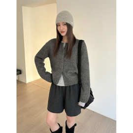 TG 圆领简约针织厚毛衣女2025冬季新款韩系百搭显瘦纯色开衫25982