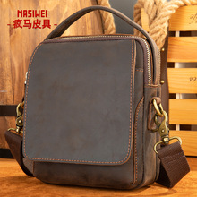 大容量疯马皮运动斜挎包男包休闲手提包真皮复古单肩包男士跨境