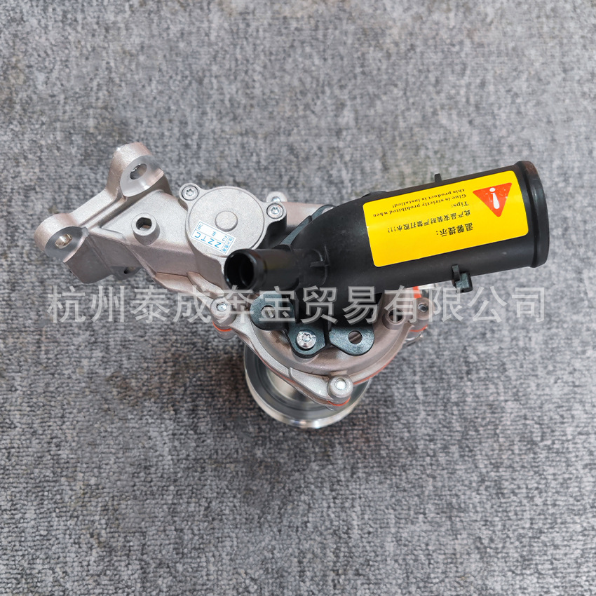 Suitable for Jeep Free Light Water Pump 2.0t 04893618Ae 4893618Ae 04893618Ab
