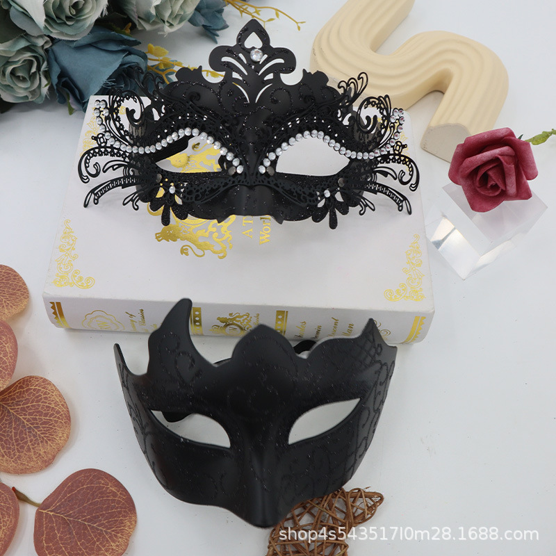 Máscaras de media cara pintadas con diseño de cola de fénix con incrustaciones de diamantes de Amazon Iron Art para hombres y mujeres, máscaras de disfraces para fiestas de Halloween.