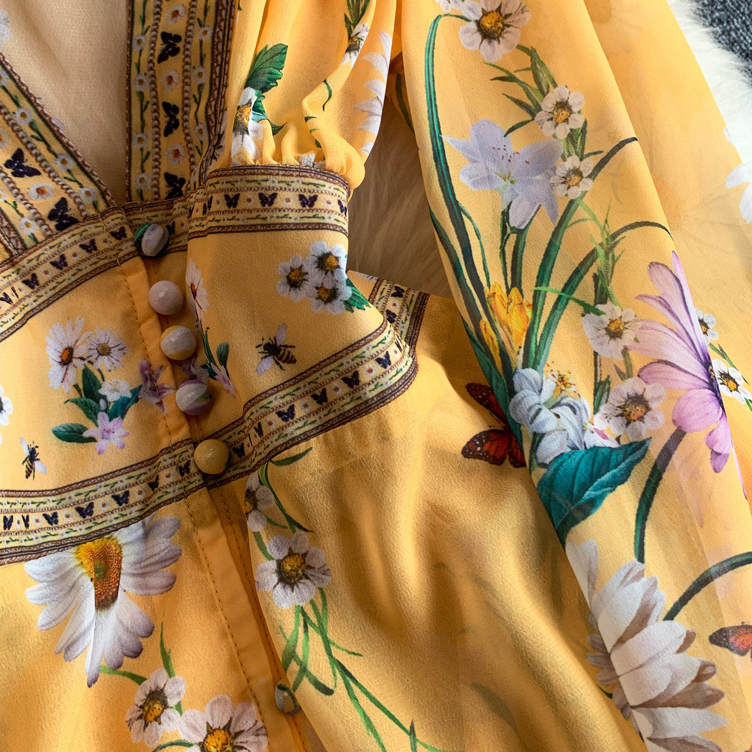Retro Court Style Women's Dress Sexy Deep V Neck Long Sleeve Summer Floral Print Elegant Fairy Romantic_ecoleips.com