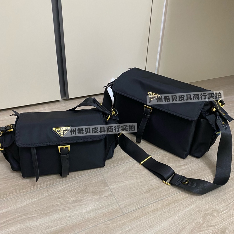 Correct Letter Pula Triangle Logo New Nylon Explore Messenger Bag Reporter Bag Oxford Cloth Crossbody Bag