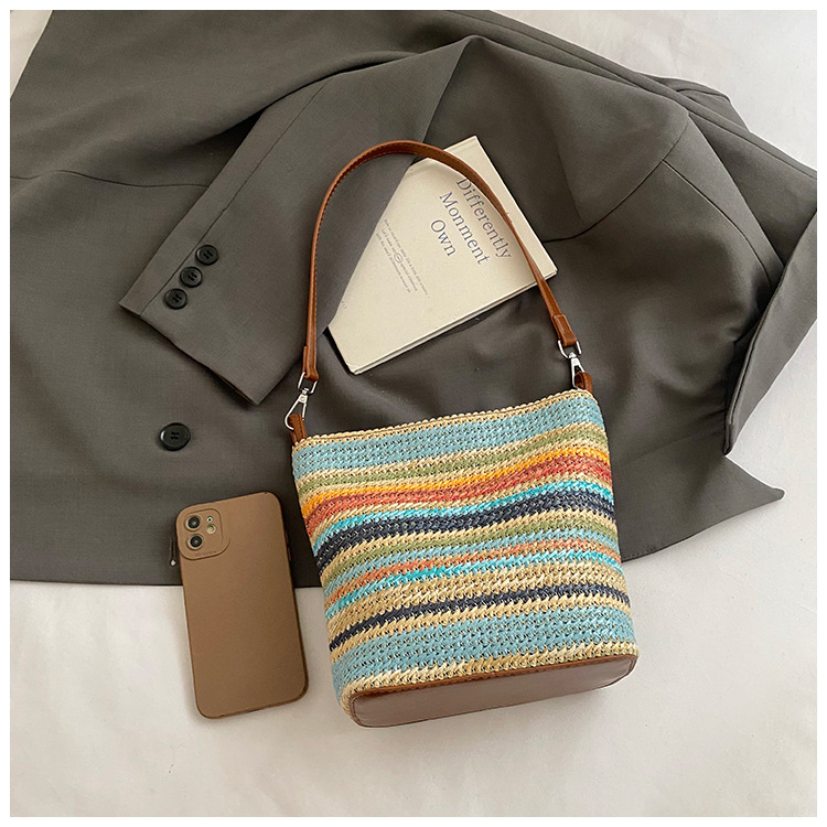 Handmade woven bag for women, 2025 new style straw woven bag, versatile shoulder bag, seaside vacation crossbody bag, bucket bag undefined