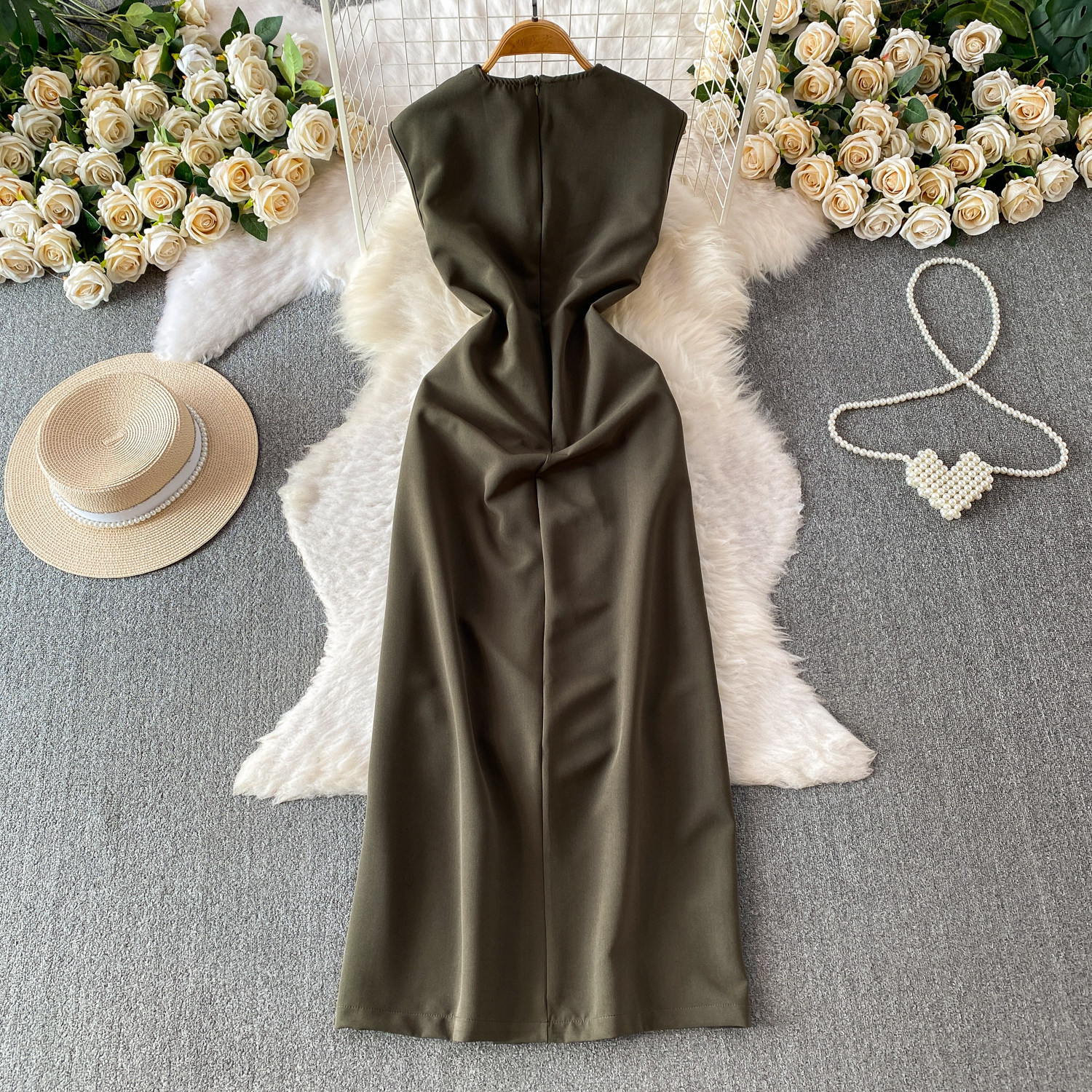 Sophisticated V-Neck Sleeveless Blazer Dress With Metal Buttons, Slimming Waist & High Slit_ecoleips.com